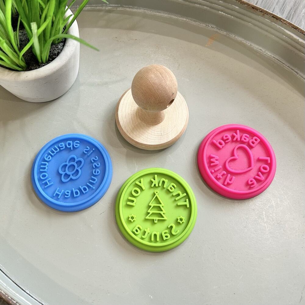 Colorful Silicone Holiday & Celebrations Sugar Cookie Design Press With Base Set